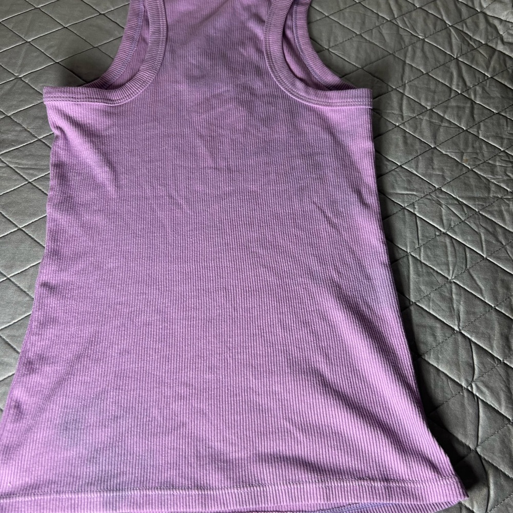 Alo Lavender Ribbed Tank Top - Picture 7 of 7